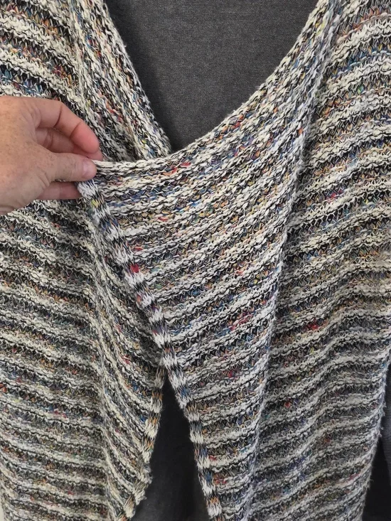 BKE Cardigan - Picture 2 of 7